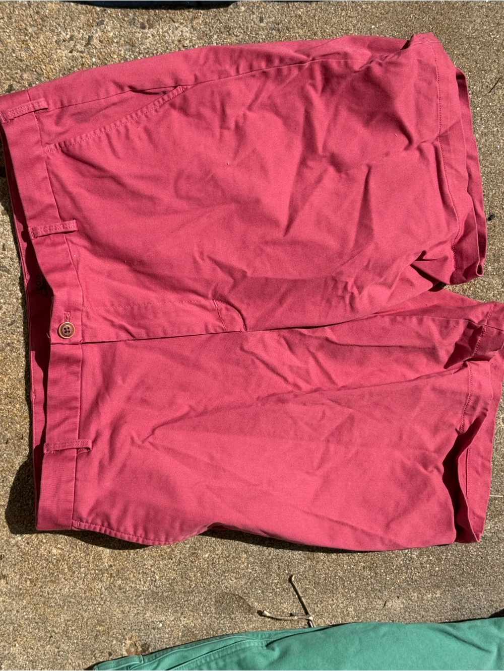 Izod Men's Flat Front Shorts in Rose Red